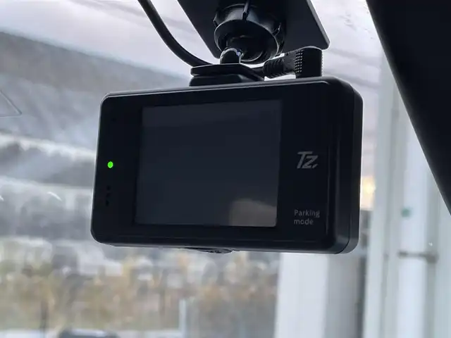 トヨタ ハイラックス Z 山形県 2020(令2)年 3.1万km ネビュラブルーM 4WD/軽油/衝突被害軽減システム/メモリナビ/　　【CD DVD BT フルセグ USB】/バックカメラ/レーダークルーズコントロール/LEDオートライト/純正17インチアルミホイール/ドライブレコーダー/ステアリングスイッチ/MTモード付AT/IC付ターボ/電動格納ウィンカーミラー/ミラーヒーター/フォグランプ/スマートキー/ETC