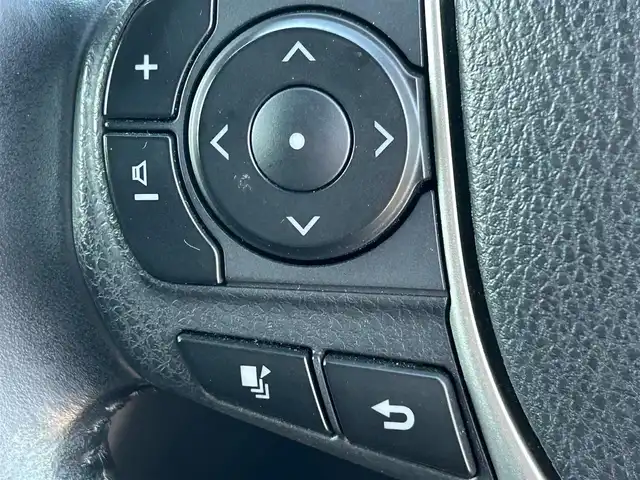 トヨタ ヴォクシー ZS 煌Ⅱ 大阪府 2019(令1)年 0.9万km パール 純正9インチナビ　/フルセグ　/バックモニター　/サイドエアロ　/衝突軽減　/両側パワースライドドア　/クルーズコントロール　/ETC2.0　/BT　/CD/DVD　/オートマチックハイビーム/クリアランスソナー/純正フロアマット/ワンオーナー/プッシュスタート