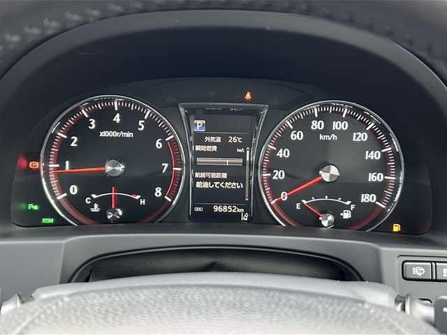 トヨタ クラウン アスリート G-T 茨城県 2016(平28)年 9.7万km ホワイトパールクリスタルシャイン ワンオーナー/純正HDDナビ＆地デジTV/(地デジTV・CD・DVD・BR・BT・ラジオ再生)/ドライブレコーダー（フロント）/ETC2.0/被害軽減システム/パーキングアシスト/レーンアシスト/コーナーセンサー（バック）/プッシュスタート/バックカメラ/アイドリングストップ/サンルーフ/レザーシート/運転席・助手席パワーシート/エアシート/シートヒーター/LEDヘッドライト/オートライト/オートマチックハイビーム/ブラインドスポットモニター/純正17インチホイール/保証書/取扱説明書