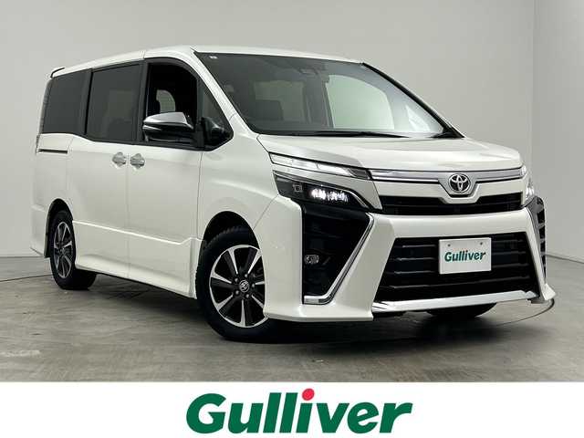 トヨタ ヴォクシー ZS 煌Ⅲ 三重県 2021(令3)年 4.8万km ホワイトパールクリスタルシャイン /禁煙車//アルパインナビ//Bluetooth/フルセグ/SD/USB/HDMI//フリップダウンモニター//ダブルゾーン//クルーズコントロール//両側パワースライドドア//オートライト//オートハイビーム//LEDヘッドライト//純正16インチAW