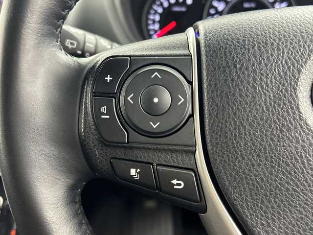 トヨタ ヴォクシー ZS 煌Ⅲ 三重県 2021(令3)年 4.8万km ホワイトパールクリスタルシャイン /禁煙車//アルパインナビ//Bluetooth/フルセグ/SD/USB/HDMI//フリップダウンモニター//ダブルゾーン//クルーズコントロール//両側パワースライドドア//オートライト//オートハイビーム//LEDヘッドライト//純正16インチAW