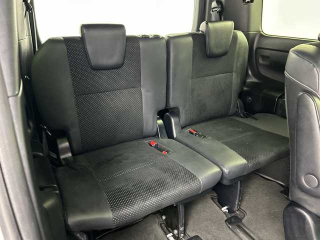 トヨタ ヴォクシー ZS 煌Ⅲ 三重県 2021(令3)年 4.8万km ホワイトパールクリスタルシャイン /禁煙車//アルパインナビ//Bluetooth/フルセグ/SD/USB/HDMI//フリップダウンモニター//ダブルゾーン//クルーズコントロール//両側パワースライドドア//オートライト//オートハイビーム//LEDヘッドライト//純正16インチAW