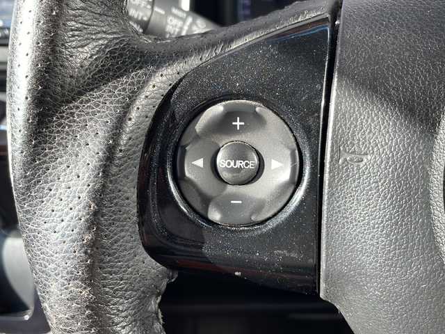 ホンダ Ｎ ＯＮＥ ツアラー Lパッケージ 山形県 2013(平25)年 9.3万km クリスタルブラックパール ・４WD/・純正ナビ/フルセグ/CD/DVD/Bluetooth/・バックカメラ/・ETC/・クルーズコントロール/・横滑り防止装置/・パドルシフト/・純正マット/・純正AW＋スタッドレスタイヤ車載/・合皮シートカバー/・社外エンジンスターター/・スペアキー1本/・保証書/・取扱説明書