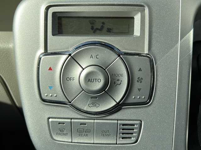 スズキ エブリィ ワゴン PZターボ 福島県 2017(平29)年 7.2万km パールホワイト 純正ナビゲーション/・型番：KXM-E502W/・フルセグTV/BT/SD/CD/DVD/USB/FM/AM/・ETC/片側パワースライドドア/ベンチシート/・D席シートヒーター/ステアリングリモコン/横滑り防止装置/衝突被害軽減ブレーキ/プッシュスタート/・スマートキー/・スペアキー1本/電動格納ミラー/LEDヘッドライト/・オートライト/・フォグランプ/純正ドアバイザー/純正14インチAW/4WD