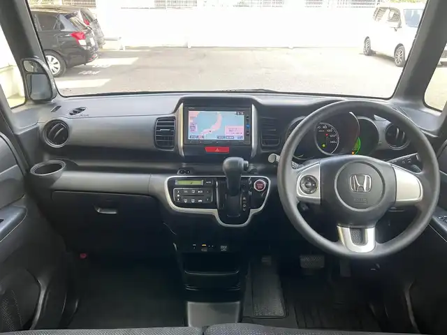 ホンダ Ｎ ＢＯＸ G Lパッケージ 大阪府 2016(平28)年 11.8万km プレミアムホワイトパールⅡ 純正インターナビ・フルセグTV・CD・/　　　　DVD・SD・Bluetooth/左後パワースライドドア/あんしんパッケージ/スマートキー2個/バックカメラ/ビルトインETC/ステアリングスイッチ/アイドリングストップ/電動格納ウインカーミラー/社外14インチアルミホイール/プラズマクラスターオートエアコン