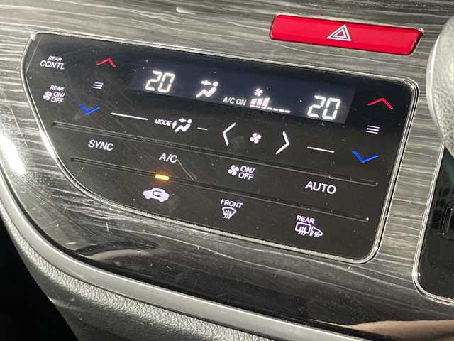 ホンダ オデッセイ アブソルート EX 福岡県 2013(平25)年 5.2万km プレミアムヴィーナスブラックP 純正メーカーナビ/  CD/DVD/フルセグTV/Bluetooth/バックカメラ/スマートキー&プッシュスタート/クルーズコントロール/ブラインドスポット/ハーフレザー/両側パワースライドドア/オットマン/コーナーセンサー/LEDヘッドライト/オートライト
