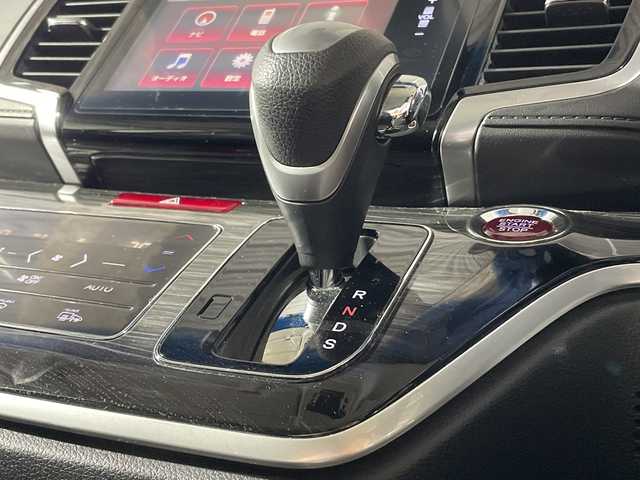 ホンダ オデッセイ アブソルート EX 福岡県 2013(平25)年 5.2万km プレミアムヴィーナスブラックP 純正メーカーナビ/  CD/DVD/フルセグTV/Bluetooth/バックカメラ/スマートキー&プッシュスタート/クルーズコントロール/ブラインドスポット/ハーフレザー/両側パワースライドドア/オットマン/コーナーセンサー/LEDヘッドライト/オートライト