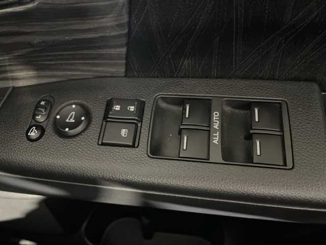 ホンダ オデッセイ アブソルート EX 福岡県 2013(平25)年 5.2万km プレミアムヴィーナスブラックP 純正メーカーナビ/  CD/DVD/フルセグTV/Bluetooth/バックカメラ/スマートキー&プッシュスタート/クルーズコントロール/ブラインドスポット/ハーフレザー/両側パワースライドドア/オットマン/コーナーセンサー/LEDヘッドライト/オートライト