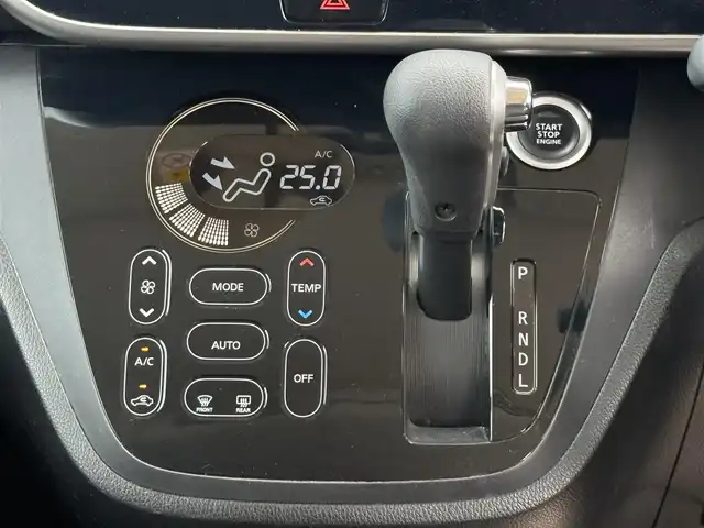 日産 デイズ ルークス ハイウェイスターターボ 青森県 2014(平26)年 10万km ブラック 4WD・ターボ/純正SDナビ・フルセグTV/CD・DVD・Bluetooth・SD/アラウンドビューモニター/両側パワースライドドア/純正エンジンスターター/運転席シートヒーター/オーバーヘッドコンソール/リアシーリングファン/HIDヘッドライト/フォグライト/純正15インチアルミホイール/インテリキー/プッシュスタート