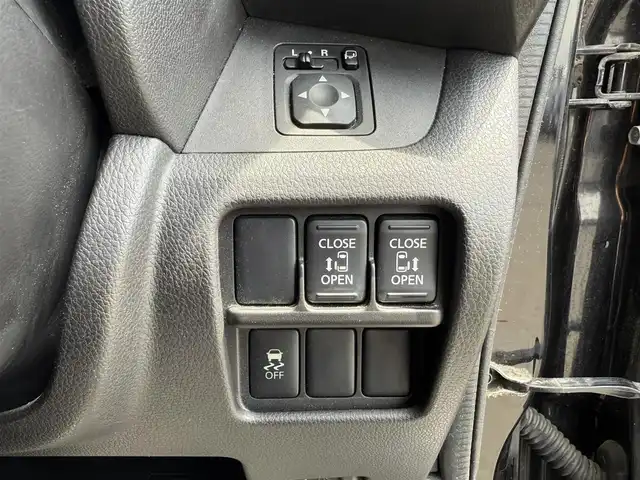 日産 デイズ ルークス ハイウェイスターターボ 青森県 2014(平26)年 10万km ブラック 4WD・ターボ/純正SDナビ・フルセグTV/CD・DVD・Bluetooth・SD/アラウンドビューモニター/両側パワースライドドア/純正エンジンスターター/運転席シートヒーター/オーバーヘッドコンソール/リアシーリングファン/HIDヘッドライト/フォグライト/純正15インチアルミホイール/インテリキー/プッシュスタート