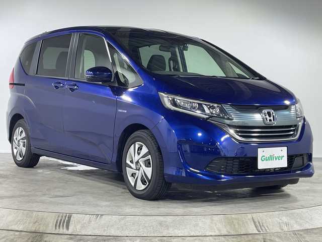 ホンダ フリード ハイブリット G ホンダセンシング 福岡県 2017(平29)年 3.5万km コバルトブルーパール 純正ナビ（BT/フルセグ/CDDVD/AMFM）/レーダークルーズコントロール/ETC/ドライブレコーダー/横滑り防止装置/コーナーセンサー（前後）/レーンキープアシスト/衝突被害軽減システム/両側パワースライド/バックカメラ/ステアリングスイッチ/スマートキー（スペアキー1本）/プッシュスタート