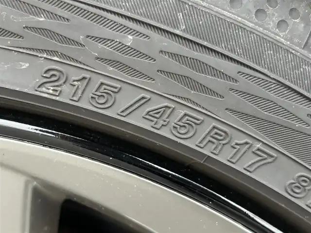 トヨタ プリウス A ツーリングセレクション 群馬県 2020(令2)年 2.1万km ブルーM 純正9型ナビ/CD・DVD・SD/BT・フルセグTV/バックカメラ/ビルトインETC2.0/前後ドライブレコーダー/運転席パワーシート/前席シートヒーター/クルーズコントロール/ヘッドアップディスプレイ/横滑り防止装置/レーンキープアシスト/衝突軽減ブレーキ/アイドリングストップ/純正アルミホイール/純正フロアマット