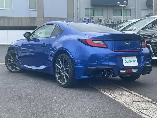 スバル ＢＲＺ S 島根県 2023(令5)年 0.7万km WRブルーパール 純正メモリナビ/(フルセグTV・ＤＶＤ再生・Ｂｌｕｅｔｏｏｔｈ)/バックカメラ/ＥＴＣ　/フロントスポイラー/前席シートヒーター/パドルシフト　/リアコーナーセンサー　/全車速追従機能付クルーズコントロール/衝突軽減ブレーキ/横滑り防止装置/スマートキー　/プッシュスタート/純正LEDヘッドライト/純正18インチアルミホイール　/純正フロアマット