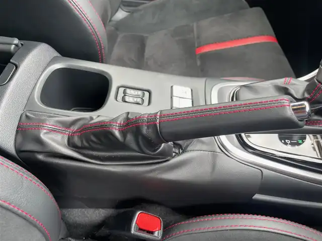 スバル ＢＲＺ S 島根県 2023(令5)年 0.7万km WRブルーパール 純正メモリナビ/(フルセグTV・ＤＶＤ再生・Ｂｌｕｅｔｏｏｔｈ)/バックカメラ/ＥＴＣ　/フロントスポイラー/前席シートヒーター/パドルシフト　/リアコーナーセンサー　/全車速追従機能付クルーズコントロール/衝突軽減ブレーキ/横滑り防止装置/スマートキー　/プッシュスタート/純正LEDヘッドライト/純正18インチアルミホイール　/純正フロアマット