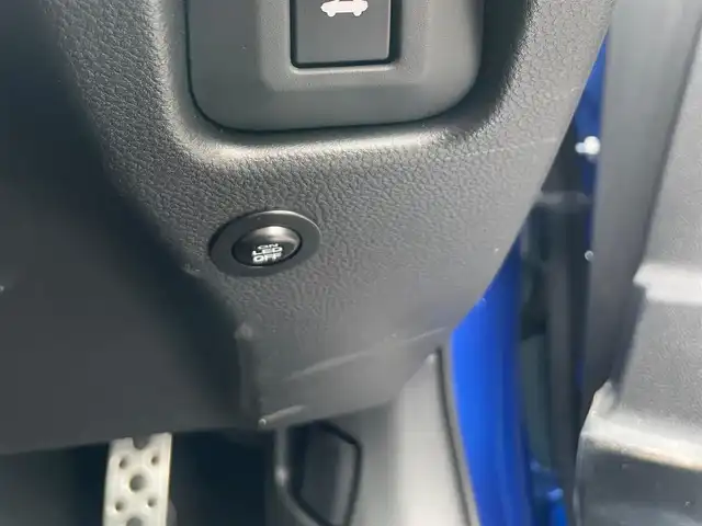 スバル ＢＲＺ S 島根県 2023(令5)年 0.7万km WRブルーパール 純正メモリナビ/(フルセグTV・ＤＶＤ再生・Ｂｌｕｅｔｏｏｔｈ)/バックカメラ/ＥＴＣ　/フロントスポイラー/前席シートヒーター/パドルシフト　/リアコーナーセンサー　/全車速追従機能付クルーズコントロール/衝突軽減ブレーキ/横滑り防止装置/スマートキー　/プッシュスタート/純正LEDヘッドライト/純正18インチアルミホイール　/純正フロアマット