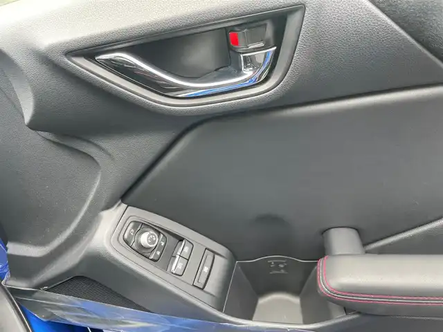 スバル ＢＲＺ S 島根県 2023(令5)年 0.7万km WRブルーパール 純正メモリナビ/(フルセグTV・ＤＶＤ再生・Ｂｌｕｅｔｏｏｔｈ)/バックカメラ/ＥＴＣ　/フロントスポイラー/前席シートヒーター/パドルシフト　/リアコーナーセンサー　/全車速追従機能付クルーズコントロール/衝突軽減ブレーキ/横滑り防止装置/スマートキー　/プッシュスタート/純正LEDヘッドライト/純正18インチアルミホイール　/純正フロアマット