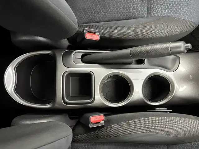 日産 ジューク 15RX タイプV 福岡県 2014(平26)年 5万km ナイトベールパープル 純正ＳＤナビ／フルセグＴＶ／ＢＴ　/ビルトインＥＴＣ　/バックカメラ　/横滑り防止装置　/アイドリングストップ　/オートライト　/純正フロアマット　/電動格納式ミラー　/ＡＢＳ　/レベライザー