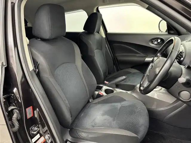 日産 ジューク 15RX タイプV 福岡県 2014(平26)年 5万km ナイトベールパープル 純正ＳＤナビ／フルセグＴＶ／ＢＴ　/ビルトインＥＴＣ　/バックカメラ　/横滑り防止装置　/アイドリングストップ　/オートライト　/純正フロアマット　/電動格納式ミラー　/ＡＢＳ　/レベライザー