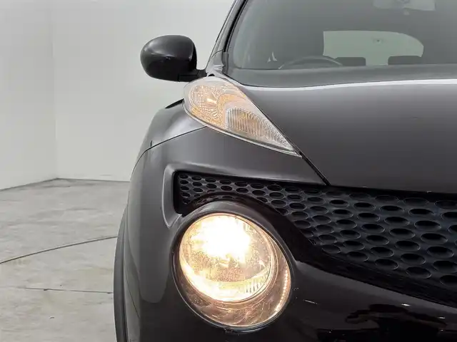 日産 ジューク 15RX タイプV 福岡県 2014(平26)年 5万km ナイトベールパープル 純正ＳＤナビ／フルセグＴＶ／ＢＴ　/ビルトインＥＴＣ　/バックカメラ　/横滑り防止装置　/アイドリングストップ　/オートライト　/純正フロアマット　/電動格納式ミラー　/ＡＢＳ　/レベライザー