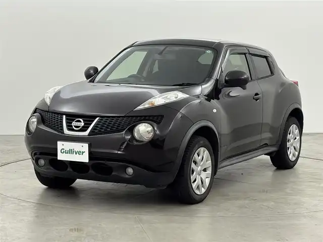 日産 ジューク 15RX タイプV 福岡県 2014(平26)年 5万km ナイトベールパープル 純正ＳＤナビ／フルセグＴＶ／ＢＴ　/ビルトインＥＴＣ　/バックカメラ　/横滑り防止装置　/アイドリングストップ　/オートライト　/純正フロアマット　/電動格納式ミラー　/ＡＢＳ　/レベライザー