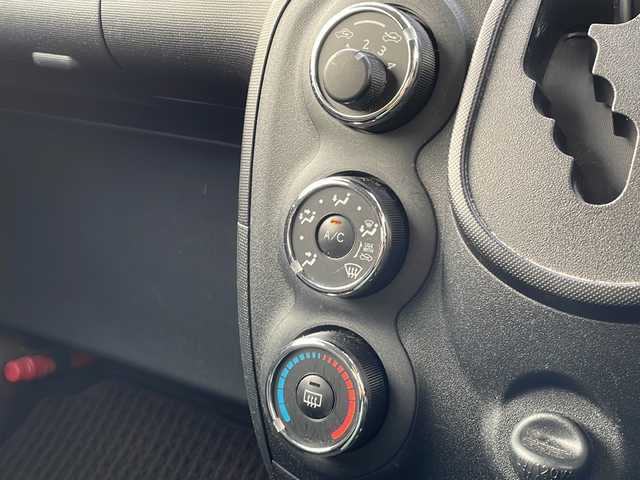 トヨタ ポルテ F 新潟県 2017(平29)年 11.9万km ホワイトパールクリスタルシャイン 4WD/純正SDナビ(NSZN-W64T)/CD/DVD/BT/フルセグテレビ/SDミュージックサーバー/バックカメラ/ETC/衝突被害軽減ブレーキ/レーンキープアシスト/片側パワースライドドア/スマートキー/プッシュスタート/オートハイビーム/社外15インチアルミホイール/15インチ夏タイヤ車載