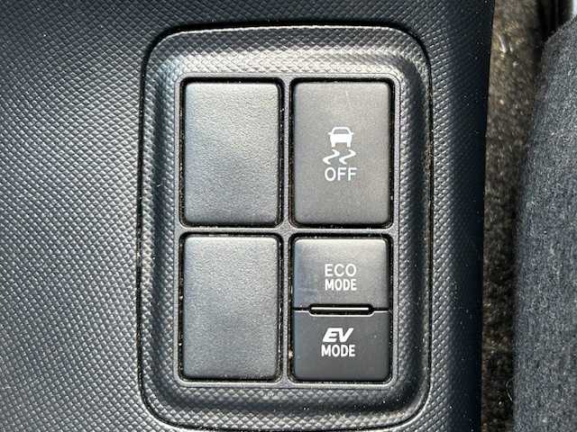 トヨタ アクア 茨城県 2019(令1)年 5.4万km スーパーレッドⅤ トヨタ純正ナビ/フルセグTV/Bluetooth接続/バックカメラ/ドライブレコーダー前後/純正アルミホイール/LEDヘッドライト/オートライト/オートマチックハイビーム/純正フロアマット/衝突軽減システム/スマートキー