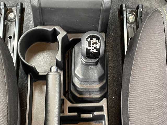 スズキ ジムニー XC 福島県 2020(令2)年 2万km シフォンアイボリーメタリックブラック2トーンルーフ カロッツェリア メモリーナビ（CD・DVD・BT・フルセグTV）/バックカメラ/ETC/コムテック 360°全方向対応ドライブレコーダー/純正マッドフラップ/純正フロアマット/純正アルミホイール/カーメイト 増設電源ユニット/LEDヘッドライト/衝突被害軽減ブレーキ/横滑り防止装置