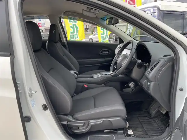 ホンダ ヴェゼル X ホンダセンシング 神奈川県 2018(平30)年 0.4万km プラチナホワイトパール ワンオーナー/純正メモリナビ/　（CD・DVD・Bluetooth）/フルセグTV/ホンダセンシング/アダプティブクルーズコントロール/LEDヘッドライト/ビルトインETC/バックカメラ/スマートキー×2/純正16インチAW/保証書/取扱説明書