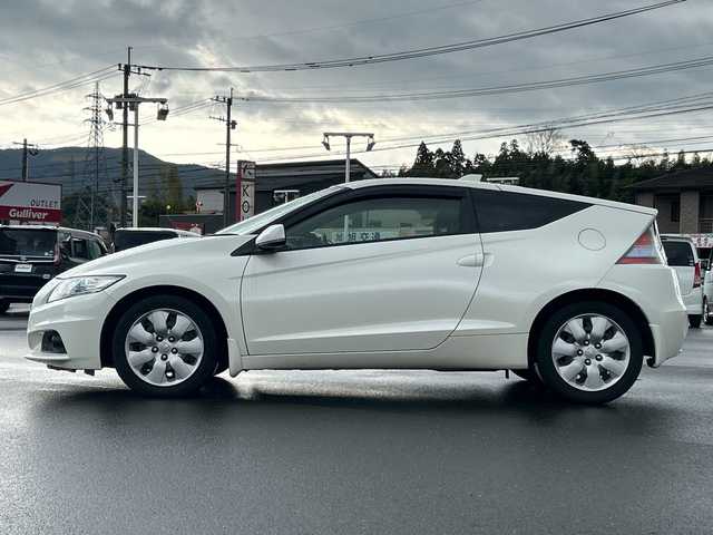 ホンダ ＣＲ－Ｚ β 鹿児島県 2013(平25)年 8.4万km プレミアムホワイトパール ワンオーナー/純正ＳＤナビ/　　CD/DVD/ワンセグ/バックカメラ/クルーズコントロール/HIDヘッドライト/アイドリングストップ/純正フロアマット/横滑り防止装置/盗難防止装置/取扱説明書