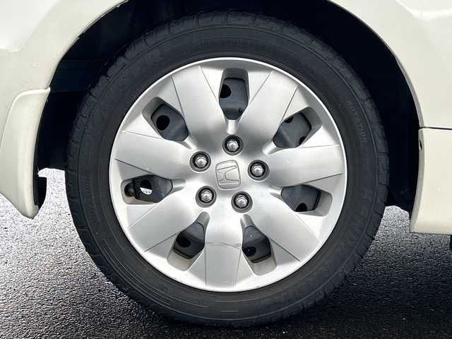 ホンダ ＣＲ－Ｚ β 鹿児島県 2013(平25)年 8.4万km プレミアムホワイトパール ワンオーナー/純正ＳＤナビ/　　CD/DVD/ワンセグ/バックカメラ/クルーズコントロール/HIDヘッドライト/アイドリングストップ/純正フロアマット/横滑り防止装置/盗難防止装置/取扱説明書