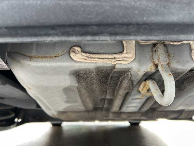 ホンダ ＣＲ－Ｚ β 鹿児島県 2013(平25)年 8.4万km プレミアムホワイトパール ワンオーナー/純正ＳＤナビ/　　CD/DVD/ワンセグ/バックカメラ/クルーズコントロール/HIDヘッドライト/アイドリングストップ/純正フロアマット/横滑り防止装置/盗難防止装置/取扱説明書