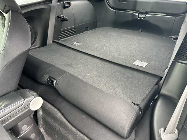 ホンダ ＣＲ－Ｚ β 鹿児島県 2013(平25)年 8.4万km プレミアムホワイトパール ワンオーナー/純正ＳＤナビ/　　CD/DVD/ワンセグ/バックカメラ/クルーズコントロール/HIDヘッドライト/アイドリングストップ/純正フロアマット/横滑り防止装置/盗難防止装置/取扱説明書