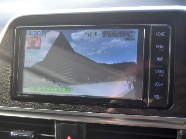 トヨタ シエンタ G クエロ 宮城県 2019(令1)年 3.1万km ホワイトパールクリスタルシャイン /　純正メモリーナビ/　フルセグTV/　Bluetooth/　CD/DVD/　純正フリップダウンモニター/　純正ドライブレコーダー/　ビルトインETC/　トヨタセーフティセンス/　コーナーセンサー/　LEDヘッドライト/　フォグランプ/　ハーフレザーシート/　純正15インチAW/　スマートキー/　スペアキー/　革巻ステアリング/　フロアマット/　ドアバイザー/