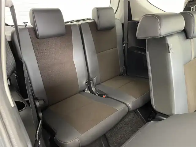 トヨタ シエンタ G クエロ 埼玉県 2019(令1)年 3.1万km ホワイトパールクリスタルシャイン 　純正メモリーナビ/　フルセグTV/　Bluetooth/　CD/DVD/　純正フリップダウンモニター/　純正ドライブレコーダー/　ビルトインETC/　トヨタセーフティセンス/　コーナーセンサー/　LEDヘッドライト/　フォグランプ/　ハーフレザーシート/　純正15インチAW/　スマートキー/　革巻ステアリング/　フロアマット/　ドアバイザー