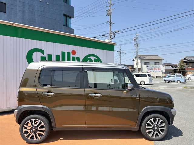 スズキ ハスラー Jスタイル Ⅲ ターボ 福岡県 2018(平30)年 7.3万km ブレイブカーキパール/スチールシルバー ワンオーナー/取説・新車保証書・有/スマートキースペア有/デュアルカメラブレーキサポート/：衝突軽減システム/：誤発進抑制機能/：車線逸脱警報機能/：ふらつき警報機能/：先行車発進お知らせ機能/シートヒーター（運転席・助手席）/HIDヘッドライト/：オートライト/ブラウン合皮ネイビーファブリックシート/シートヒーター（運転席・助手席）/シートバックテーブル（助手席側）/社外SDナビ/　フルセグTV/DVDビデオ　/　Bluetooth：バックカメラ