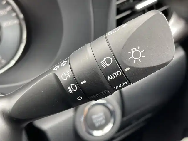トヨタ ハイラックス Z 千葉県 2021(令3)年 0.8万km アティチュードブラックマイカ ワンオーナー/4WD/寒冷地仕様/ALPINE11インチフローティングビッグXナビ【XF11NX】/（CD/DVD/フルセグTV/Bluetooth/MSV）/JAOS BATTLEZ車高調/リフトアップ/（リア減衰力調整付）/リアデフロック/純正エンジンスターター/トノカバー/純正ベッドライナー/前後ドラレコ/バックカメラ/アイドリングストップ/プリクラッシュセーフティ/車線逸脱警報/レーダークルーズコントロール/プッシュスタート/スマートキー/ETC