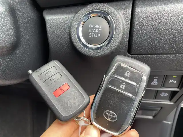 トヨタ ハイラックス Z 千葉県 2021(令3)年 0.8万km アティチュードブラックマイカ ワンオーナー/4WD/寒冷地仕様/ALPINE11インチフローティングビッグXナビ【XF11NX】/（CD/DVD/フルセグTV/Bluetooth/MSV）/JAOS BATTLEZ車高調/リフトアップ/（リア減衰力調整付）/リアデフロック/純正エンジンスターター/トノカバー/純正ベッドライナー/前後ドラレコ/バックカメラ/アイドリングストップ/プリクラッシュセーフティ/車線逸脱警報/レーダークルーズコントロール/プッシュスタート/スマートキー/ETC