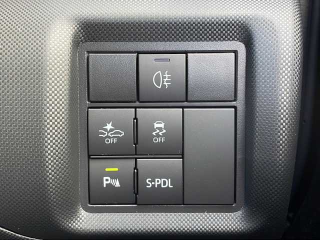 トヨタ ライズ Z 佐賀県 2023(令5)年 3万km ブラックマイカメタリック 社外ナビ(MDV-S810L)/Bluetooth/CD/DVD/USB/フルセグTV/アラウンドビューモニター/トヨタセーフティセンス/・追従機能付きクルーズコントロール/・衝突軽減システム/・レーンキープアシスト/・クリアランスソナー/・前後コーナーセンサー/・ブレーキホールド/LEDオートライト／オートマチックハイビーム/オートエアコン/前席シートヒーター/布系シート/ETC/スペアキー/保証書/取扱説明書/点検記録簿(R5)