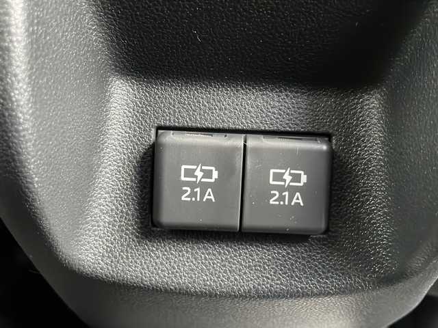 トヨタ ライズ Z 佐賀県 2023(令5)年 3万km ブラックマイカメタリック 社外ナビ(MDV-S810L)/Bluetooth/CD/DVD/USB/フルセグTV/アラウンドビューモニター/トヨタセーフティセンス/・追従機能付きクルーズコントロール/・衝突軽減システム/・レーンキープアシスト/・クリアランスソナー/・前後コーナーセンサー/・ブレーキホールド/LEDオートライト／オートマチックハイビーム/オートエアコン/前席シートヒーター/布系シート/ETC/スペアキー/保証書/取扱説明書/点検記録簿(R5)
