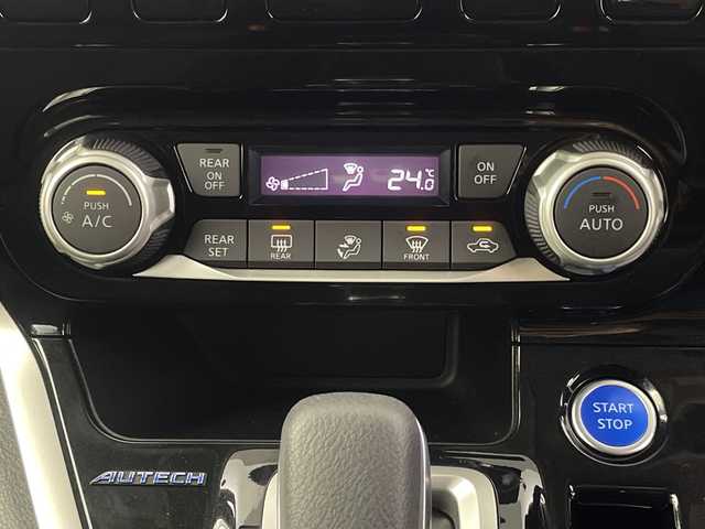 日産 セレナ e-パワー オーテック セーフティPKG 埼玉県 2019(令1)年 4.9万km ブリリアントホワイトパール 純正9インチナビ　MM518D-L/全方位カメラ/前後ドライブレコーダー/ETC/プロパイロット/自動駐車システム/車線逸脱警報/衝突軽減ブレーキ/標識認識機能/電子パーキングシステム/オートブレーキホールド/運転席・助手席シートヒーター/ステアリングヒーター/デジタルインナーミラー/プッシュスタート/ステアリングリモコン/両側パワースライドドア/純正フロアマット/純正ドアバイザー/純正15インチアルミホイール