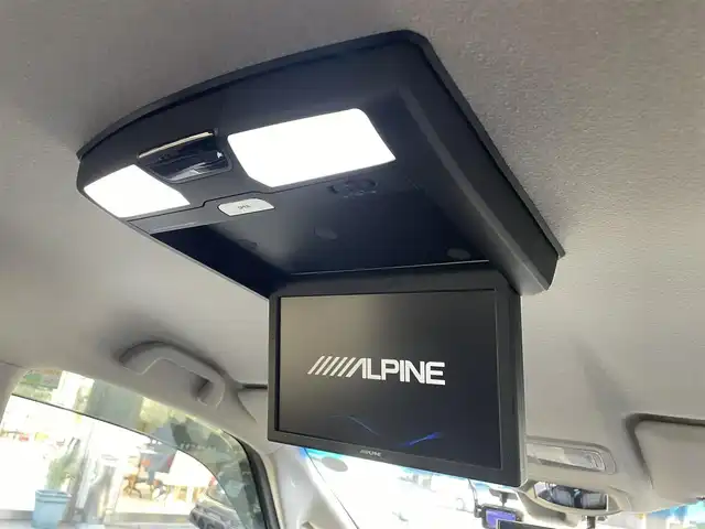 ホンダ フリード ハイブリット G ホンダセンシング 宮城県 2018(平30)年 4.5万km プレミアムスパークルブラックパール ４ＷＤ　/両側パワースライドドア　/3列シート６人乗り　/ワンオーナー（保証書・取扱説明書）/フィリップダウンモニター　ALPINE/社外ナビ/　CD/DVD　フルセグテレビ　Bluetooth　FM/AM/前後ドラレコ　/ＥＴＣ　/ホンダセンシング　/　コーナーセンサー　追突軽減システム　レーンアシスト　/　横滑り防止/プッシュスタート/スペアキー　　エンジンスタータ/シートヒーター/ウォークスルー/社外フロアマット/オートライト/純正スチールホイールサマータイヤ積載