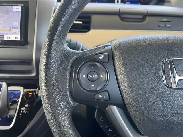 ホンダ フリード ハイブリット G ホンダセンシング 宮城県 2018(平30)年 4.5万km プレミアムスパークルブラックパール ４ＷＤ　/両側パワースライドドア　/3列シート６人乗り　/ワンオーナー（保証書・取扱説明書）/フィリップダウンモニター　ALPINE/社外ナビ/　CD/DVD　フルセグテレビ　Bluetooth　FM/AM/前後ドラレコ　/ＥＴＣ　/ホンダセンシング　/　コーナーセンサー　追突軽減システム　レーンアシスト　/　横滑り防止/プッシュスタート/スペアキー　　エンジンスタータ/シートヒーター/ウォークスルー/社外フロアマット/オートライト/純正スチールホイールサマータイヤ積載