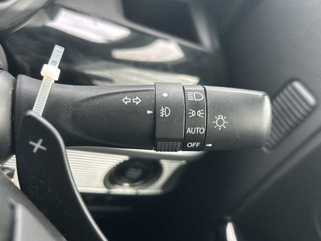 スズキ スペーシア カスタム HYBRID XS ターボ 鳥取県 2018(平30)年 8.2万km フェニックスレッドパール/ブルーイッシュブラックパール ワンオーナー/社外SDナビ(CN-RE04WD)/AM/FM、CD/DVD、iPod、USB、BT/フルセグテレビ/アイドリングストップ/クルーズコントロール/ドアバイザー/プッシュスタート/両側パワースライドドア/ETC/ドライブレコーダー/ターボエンジン/衝突軽減ブレーキ/バックカメラ/オートライト/スマートキー