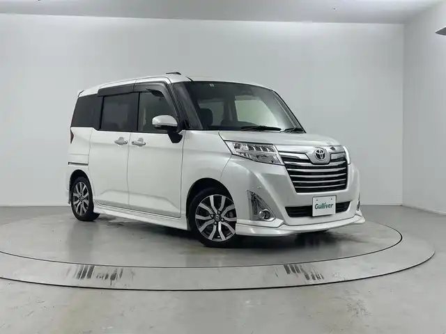 トヨタ ルーミー カスタムG－T 埼玉県 2019(令1)年 5.5万km パールホワイトⅢ 純正9インチナビ　NSZT-Y68T/(Bluetooth/USB/HDMI/CD/DVD/AM/FM)/地デジフルセグ/バックカメラ/フルエアロ/前後ドライブレコーダー/ETC/クルーズコントロール/オートマチックハイビーム/衝突軽減ブレーキ/クリアランスソナー/ドライブモードセレクト/両側パワースライドドア/プッシュスタート/ステアリングリモコン/ロールサンシェード/ウィンカーミラー/電動格納ミラー/サイドアンダーミラー/フロントフォグランプ/純正フロアマット/純正ドアバイザー/純正15インチアルミホイール