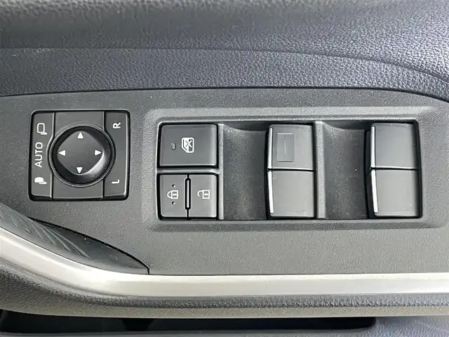 トヨタ ＲＡＶ４ G Zパッケージ 大分県 2021(令3)年 5.1万km アティチュードブラックマイカ 9インチディスプレイオーディオ/ナビゲーション/フルセグTV/AM/FM/AppleCarPlay/Android　Auto/ＴＳＳ(トヨタセーフティーセンス)/プリクラッシュセーフティ/レーントレーシングアシスト/レーダークルーズコントロール (全車速追従機能付き)/オートマチックハイビーム/ブラインドスポットモニター/パーキングサポートブレーキ/パノラマミックビュー/ETC2.0/ドライブレコーダー前後(DC-DR652）/デジタルインナーミラー/パワーバックドア/運転席パワーシート/シートヒーター/シートメモリー/TVキャンセラー/モデリスタエアロキット/プッシュスタート/LED