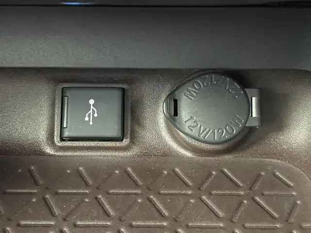 トヨタ ＲＡＶ４ G Zパッケージ 大分県 2021(令3)年 5.1万km アティチュードブラックマイカ 9インチディスプレイオーディオ/ナビゲーション/フルセグTV/AM/FM/AppleCarPlay/Android　Auto/ＴＳＳ(トヨタセーフティーセンス)/プリクラッシュセーフティ/レーントレーシングアシスト/レーダークルーズコントロール (全車速追従機能付き)/オートマチックハイビーム/ブラインドスポットモニター/パーキングサポートブレーキ/パノラマミックビュー/ETC2.0/ドライブレコーダー前後(DC-DR652）/デジタルインナーミラー/パワーバックドア/運転席パワーシート/シートヒーター/シートメモリー/TVキャンセラー/モデリスタエアロキット/プッシュスタート/LED