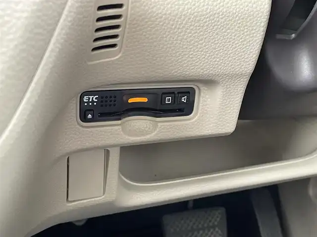 ホンダ Ｎ ＢＯＸ G ホンダセンシング 佐賀県 2019(令1)年 7万km クリスタルブラックパール 純正メモリーナビゲーション/・フルセグTV/CD/DVD/SD/USB/Bluetooth/バックカメラ/ビルトインETC/両側スライドドア/ISOFIX対応/ステアリングリモコン/純正LEDヘッドライト/・オートマチックハイビーム/純正フロアマット/取扱説明書/スペアキー１本/ホンダセンシング/・アダプディブクルーズコントロール/・衝突被害軽減ブレーキ/・先行車発進お知らせ機能/・路外逸脱抑制機能/・標識認識機能