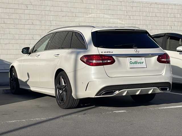 メルセデス・ベンツ Ｃ２２０ｄ ワゴン ローレウスエディション 静岡県 2017(平29)年 7.8万km ダイヤモンドホワイト /純正ナビ/地デジTV//純正CD/DVD/Bluetooth//バックカメラ//サンルーフ//レザーシート//シートヒーター//パワーバックドア//純正18インチAW//LEDヘッドライト//キーレスゴー//スマートキー//スペアキー//保証書//取説