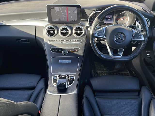 メルセデス・ベンツ Ｃ２２０ｄ ワゴン ローレウスエディション 静岡県 2017(平29)年 7.8万km ダイヤモンドホワイト /純正ナビ/地デジTV//純正CD/DVD/Bluetooth//バックカメラ//サンルーフ//レザーシート//シートヒーター//パワーバックドア//純正18インチAW//LEDヘッドライト//キーレスゴー//スマートキー//スペアキー//保証書//取説