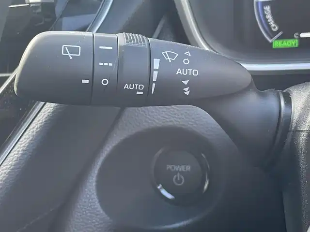 トヨタ カローラ クロス ハイブリッド Z 福岡県 2024(令6)年 0.1万km プラチナホワイトパールマイカ ワンオーナー/純正メーカーナビ/（Bluetooth対応/フルセグTV/AM/FM）/サンルーフ/レーダークルーズコントロール/ブラインドスポットモニター/360度カメラ/バックカメラ/前席シートヒーター/置くだけ充電/パワーバックドア/ルーフレール/ビルトインETC/純正フロアマット/純正アルミホイール/プッシュスタート/ハーフレザー/保証書/取扱説明書/スペアキー/スマートキー